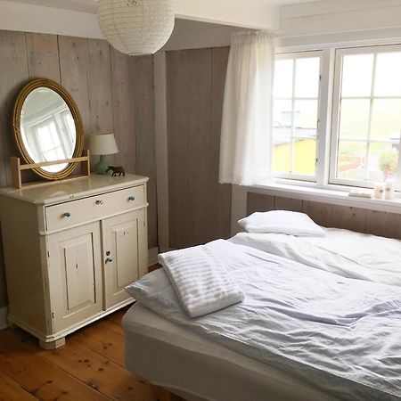 Charming Old Style Shanty Hvalba Екстер'єр фото